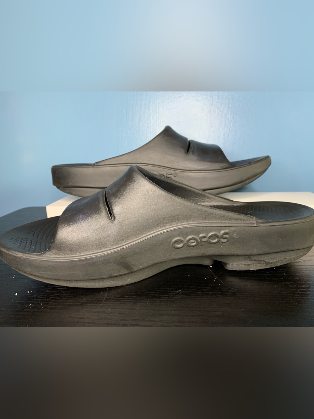 OOFOS Black Slide Sandals